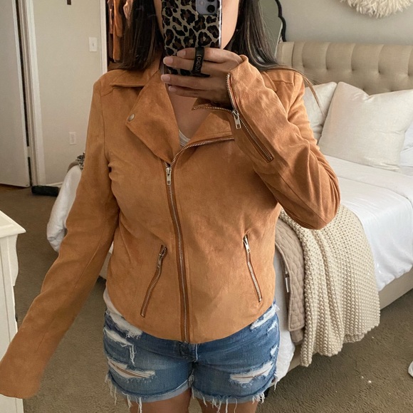 *SOLD* Brown Jacket - Picture 3 of 5